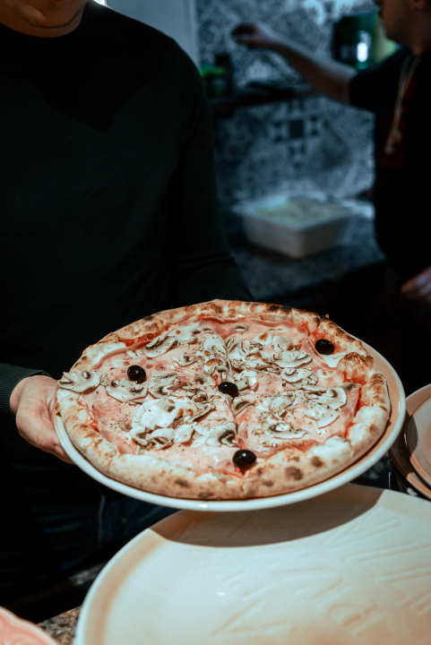 FOTO Proslavite Dan žena s omiljenim društvom u pizzeriji Fratelli!