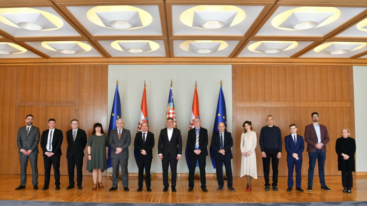 Predsjednik Milanović primio autore Zbornika Kralj Zvonimir