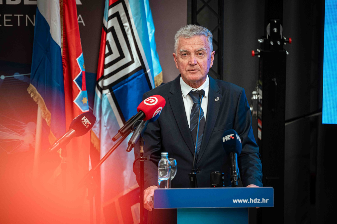 Šibenski HDZ proslavio rođendan: 'Šibenčani će dobiti novu proširenu rivu i moćan ulaz u grad'