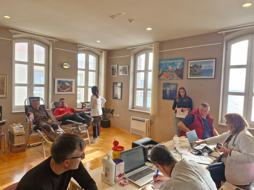 Rekordna akcija darivanja krvi u Vodicama: Prikupljene 74 doze, došlo osam novih darivatelja