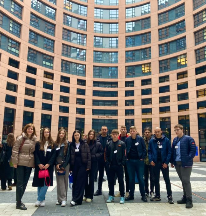 Ambasadori Europskog parlamenta iz Knina i Drniša posjetili Strasbourg