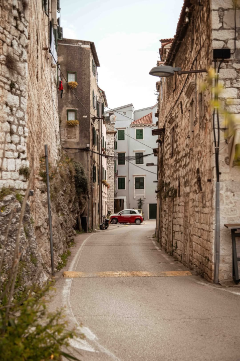 Dolac – povijesna duša Šibenika s mediteranskim šarmom