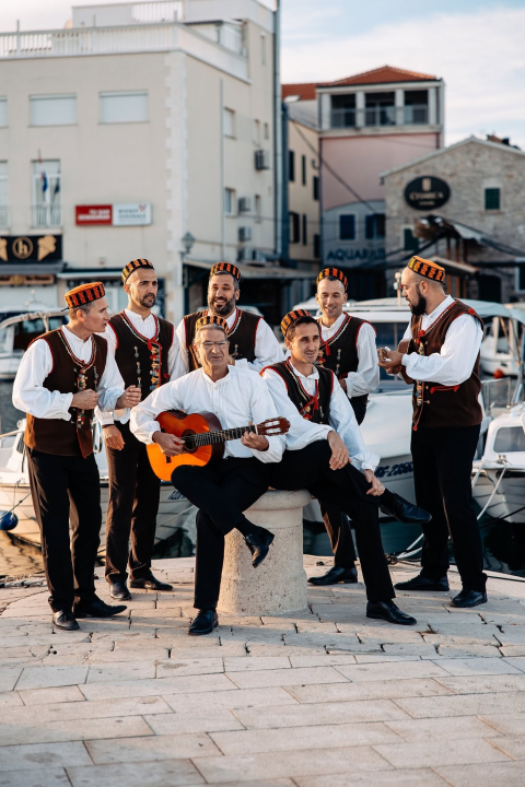 Turistički hit iz Vodica: 'U đir s klapom' dobitnik nagrade 'Simply the Best'