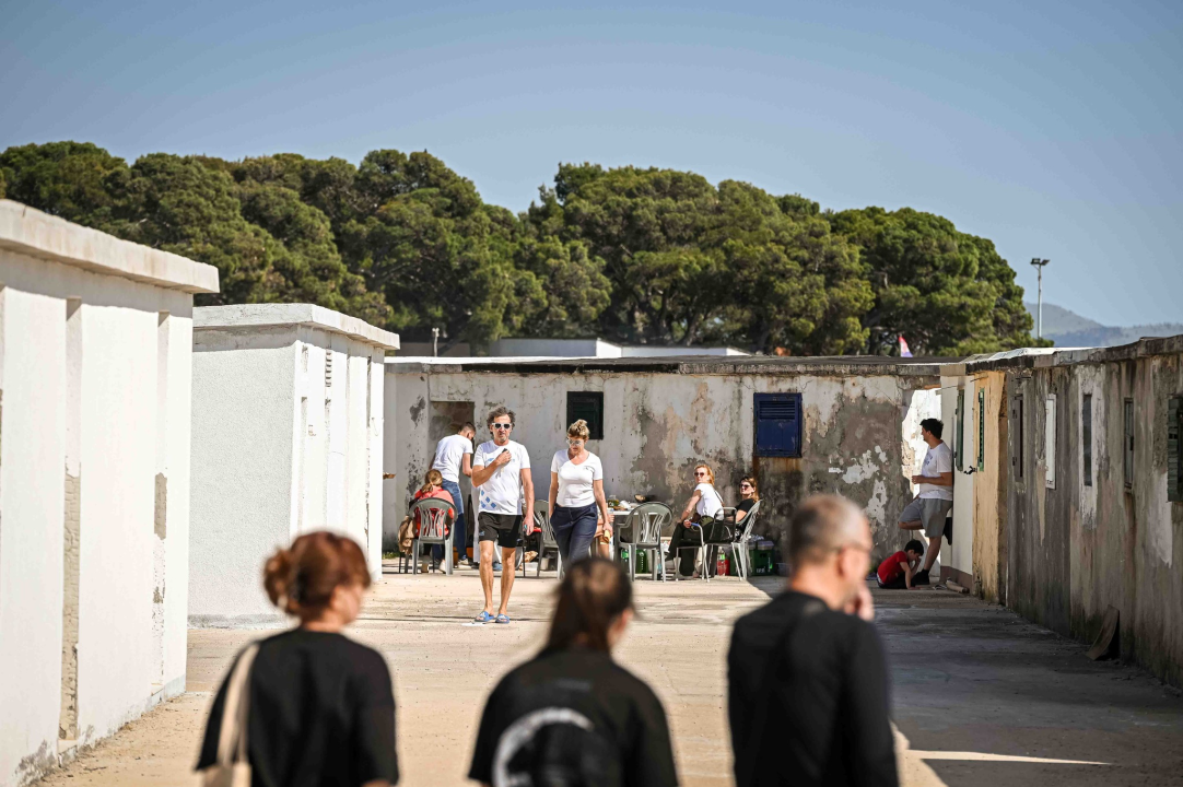 Prvosvibanjska fešta na Jadriji: Neki to vole vruće zagrijali publiku, na Fenikse još stignete