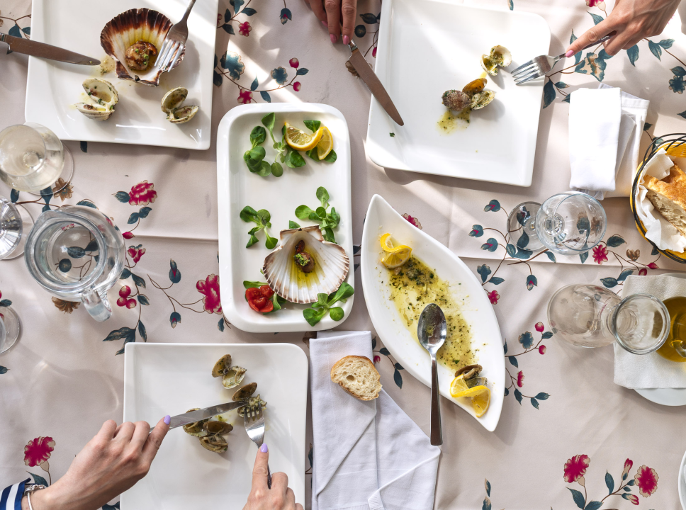 FOTO Doživite okus Dalmacije na pijatu u Konobi Oli!