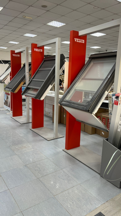 FOTO Besplatna hrana i piće, ogromni popusti i zabava – Građa preuredila svoju poslovnicu u Šibeniku!