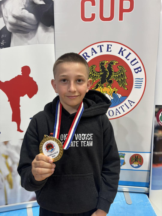 FOTO Karataši Okita osvojili 21 medalju na 'Rijeka Kupu', prije odlaska na Prvenstvo Balkana