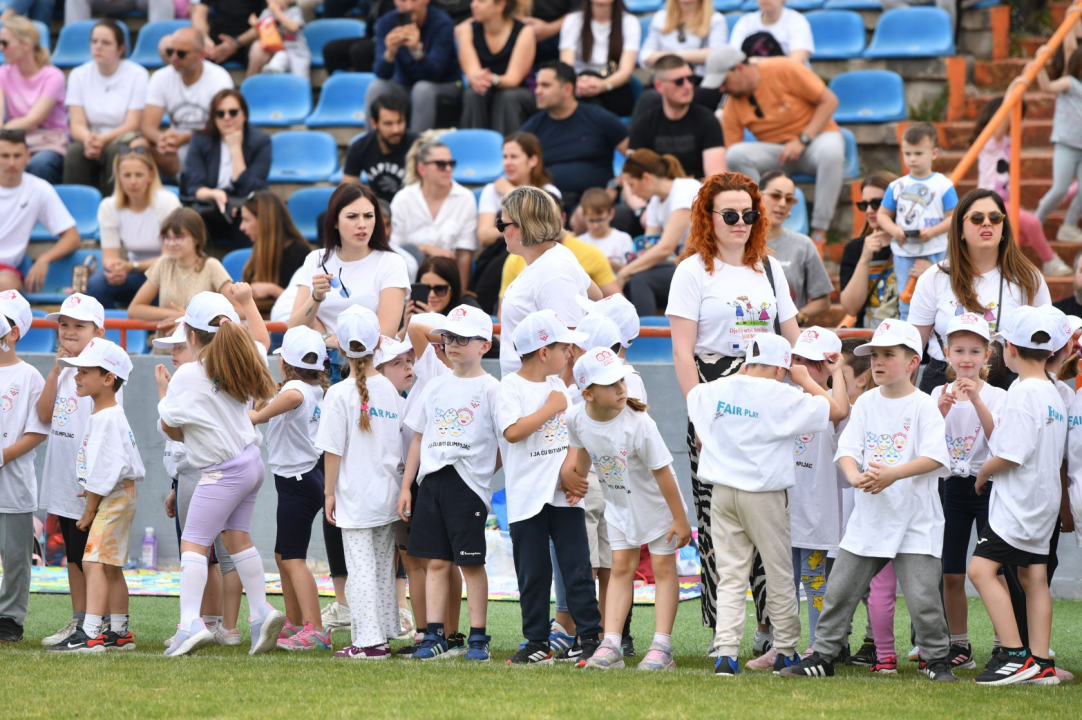 FOTO Šibenski dječji vrtići natjecali se 23. put u zabavnim sportskim disciplinama