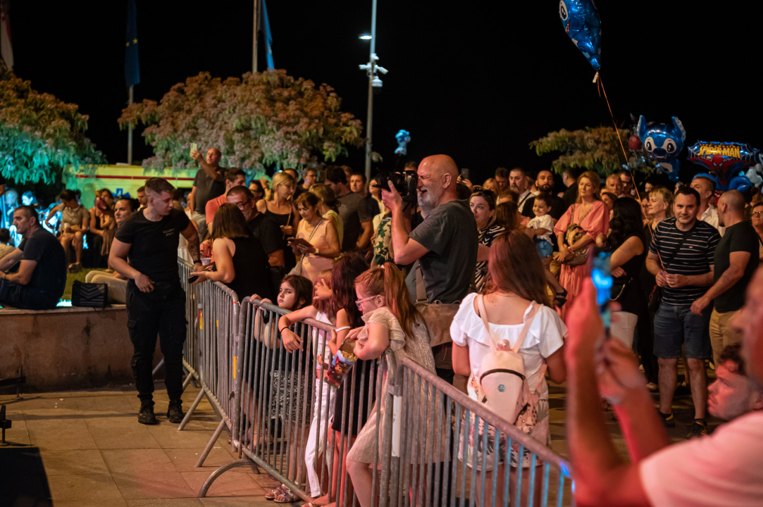 Spektakularan vatromet i grupa Rišpet označili kraj svečanog otvorenja 65. MDF-a