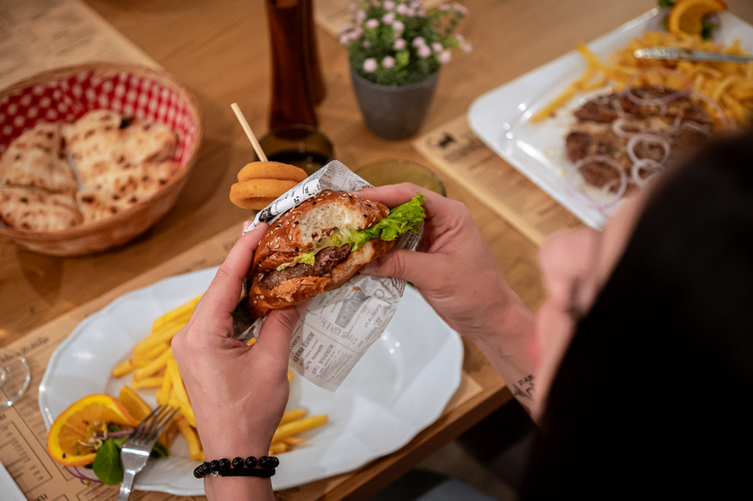 FOTO Uživajte u okusu domaće kuhinje uz gotova jela restorana Mačak!