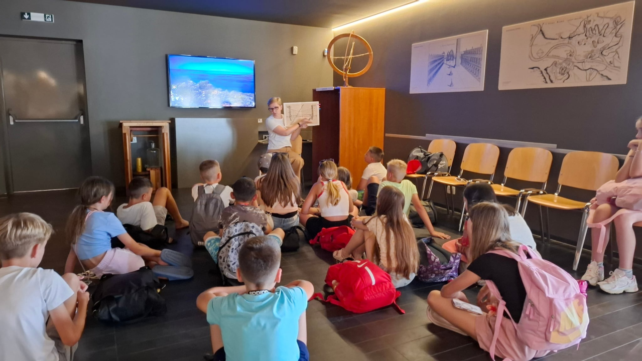 Učenici Katoličke škole u Šibeniku 'Zavrtjeli krug promjena'