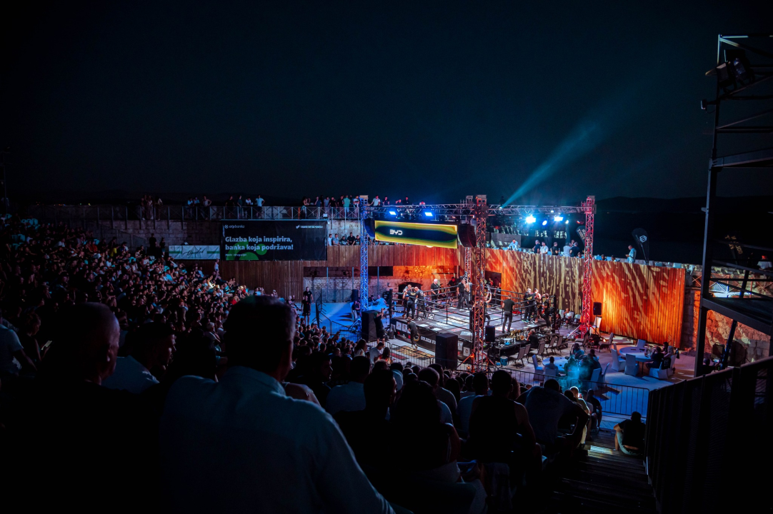 FOTO 'Golden Fight 9': Makelja zadržala titulu protiv jake protivnice, Šibenčani obranili tvrđavu