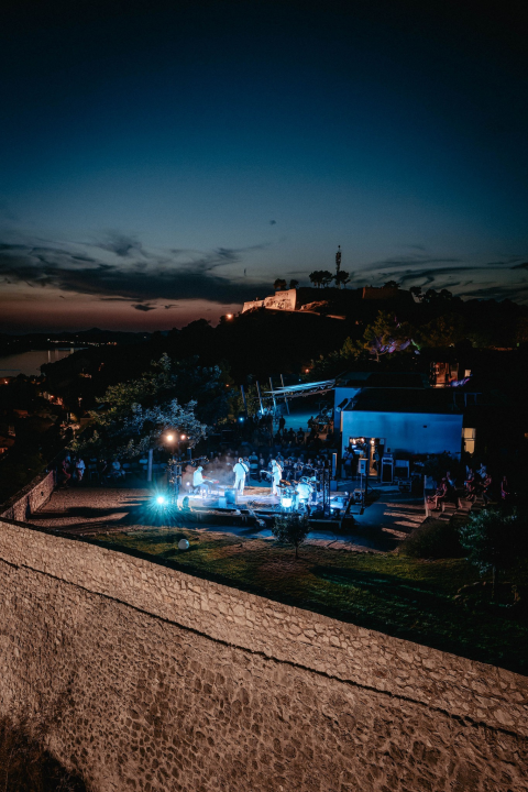 Leb i sol na Tvrđavi Barone