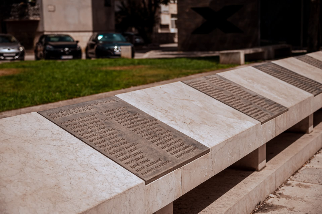 Baldekin 2 i 3: Simbol šibenskog duha, spoj sporta, obrazovanja i sjećanja