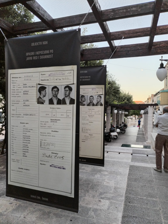 Izložba 'Objektiv NDH' označila početak 13. izdanja Festivala alternative i ljevice u Šibeniku