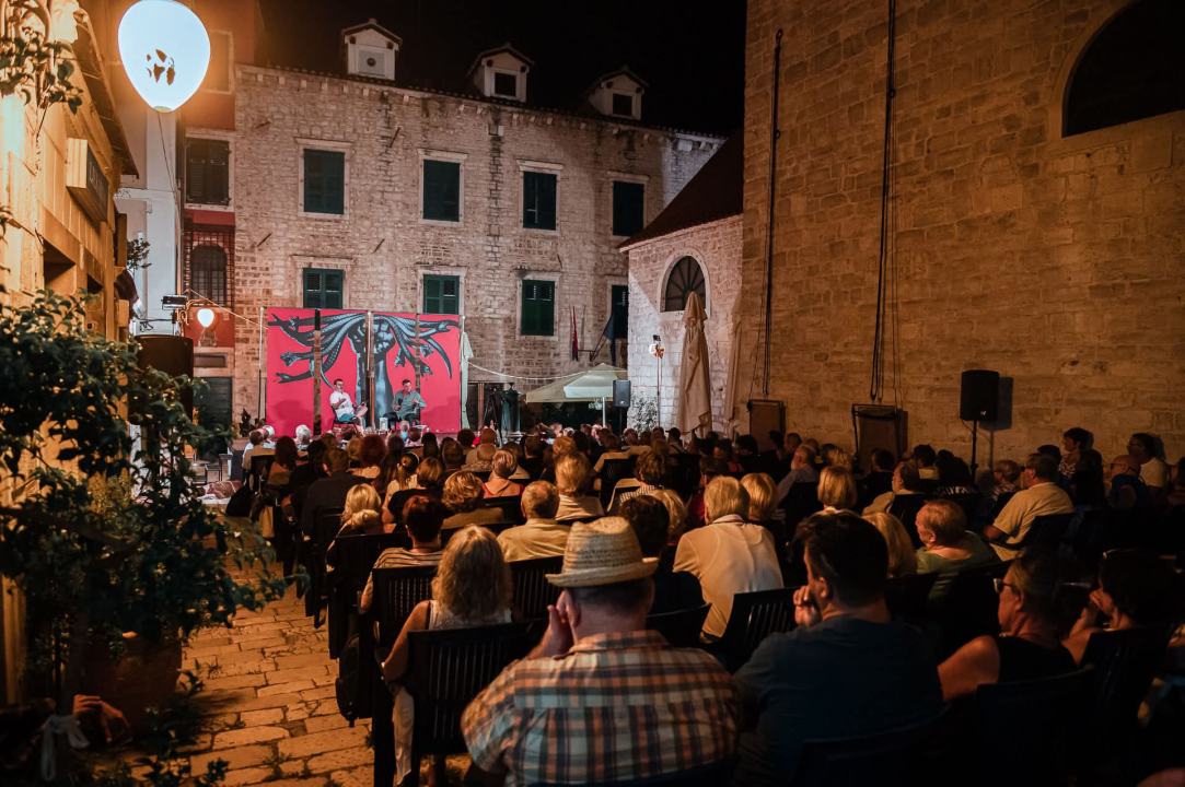 Subotnji program šibenskog FALIŠ-a: Rasprave o revolucijama i moći nacionalizma