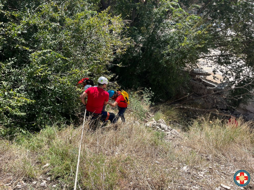 U krugu Luke Šibenik na strmini 'zapeo' stariji muškarac. Šibenski HGSS-ovci uspješno okončali dramu