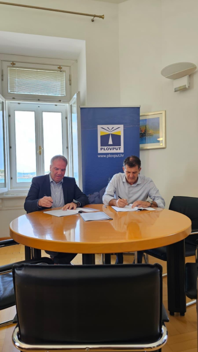 Šibensko Iskra brodogradilištu isporučilo Plovputu novu aluminijsku brzu brodicu