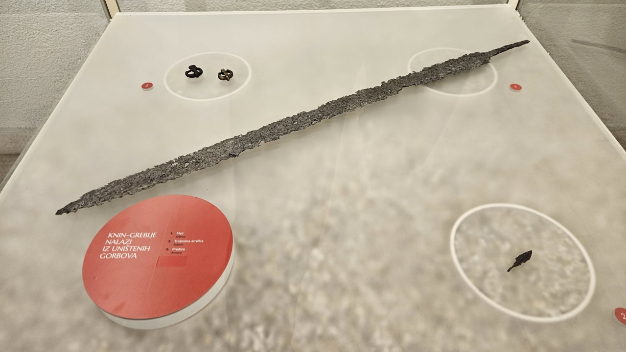 Otvorena izložba 'Et post mortem vita' u kninskom muzeju