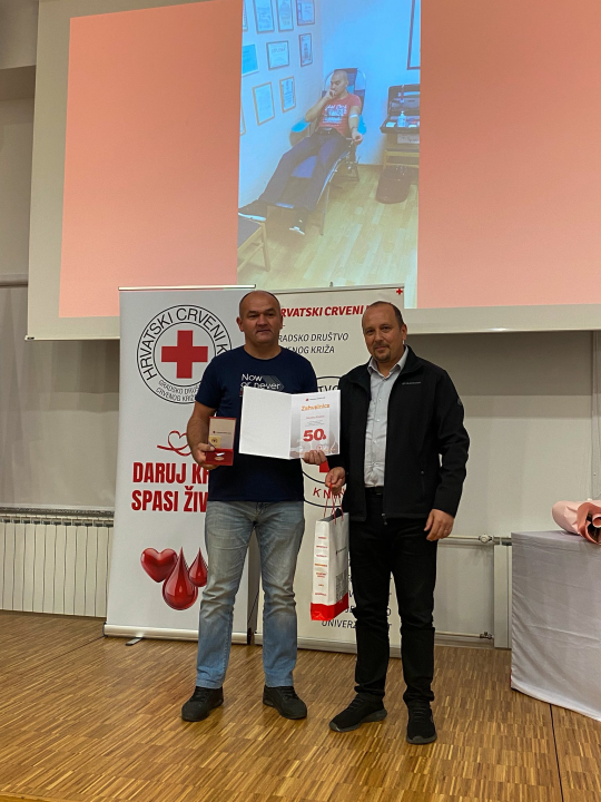 Crveni križ Knin obilježio Dan darivatelja krvi: 'Prikupili 670 doza krvi samo u ovoj godini'