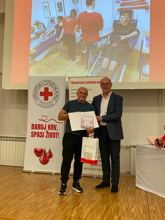 Crveni križ Knin obilježio Dan darivatelja krvi: 'Prikupili 670 doza krvi samo u ovoj godini'