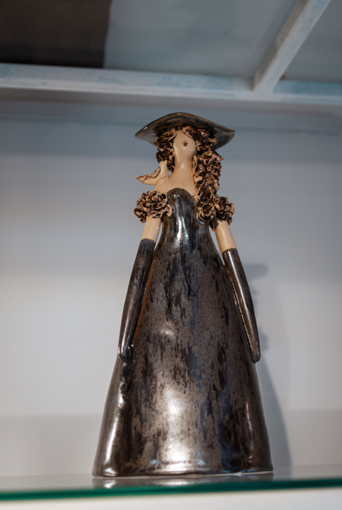 FOTO Modni raj u Šibeniku: Otkrijte ekskluzivne kolekcije hrvatskih dizajnera u Galeriji Juraj Dalmatinac!