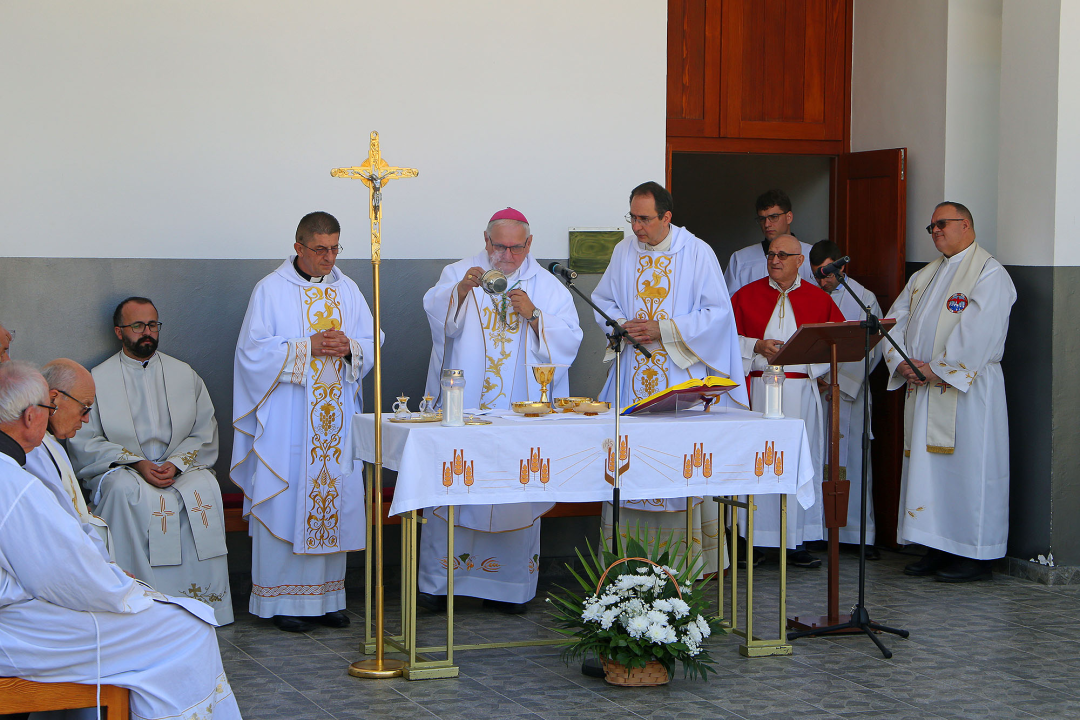 Biskup Tomislav Rogić predvodio misu na Kvanju