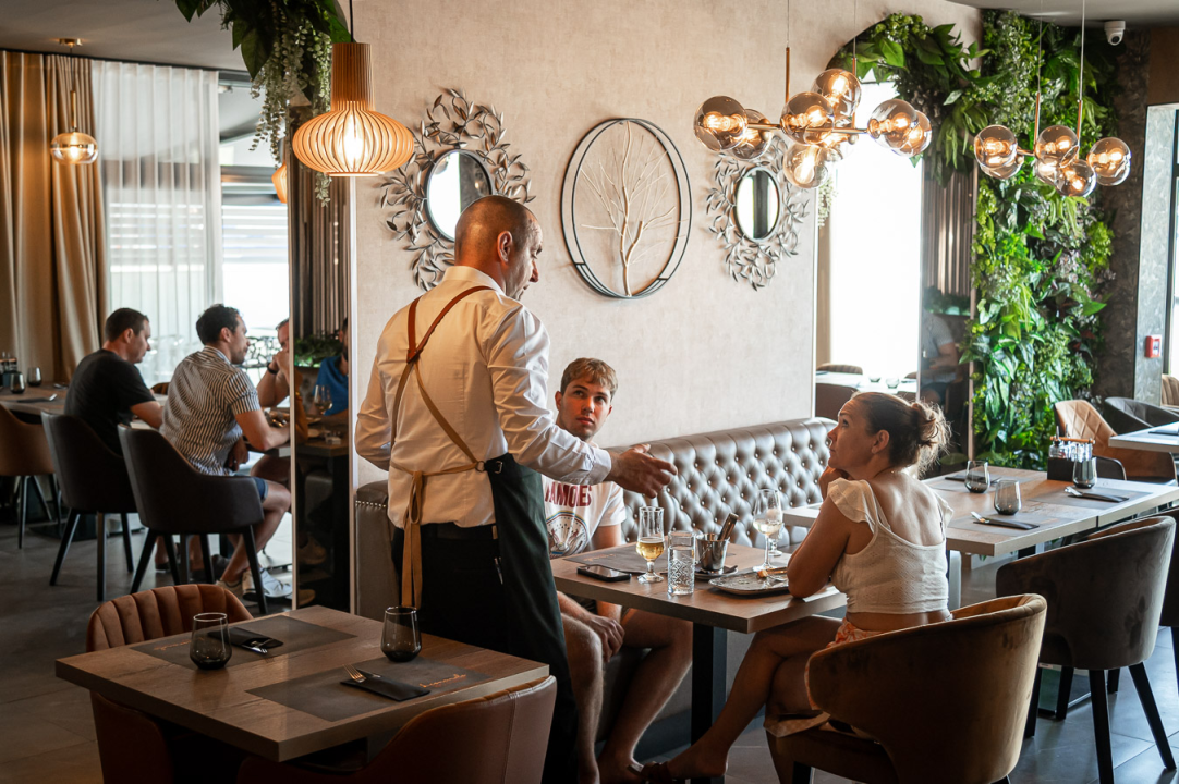 FOTO Omiljeni grill stiže na kućni prag: Leonardo BBQ & More uvodi dostavu!