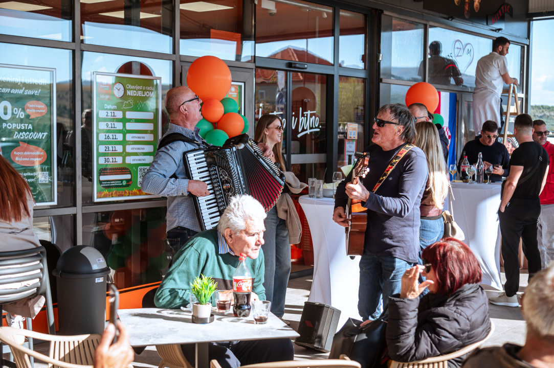 FOTO LUG Shopping Center otvorio svoja vrata: Dostupni i prostori za najam!