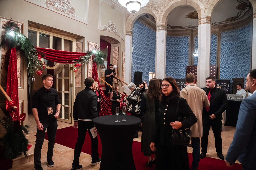 Svečana premijera predstave 'Uza skale, niza skale'