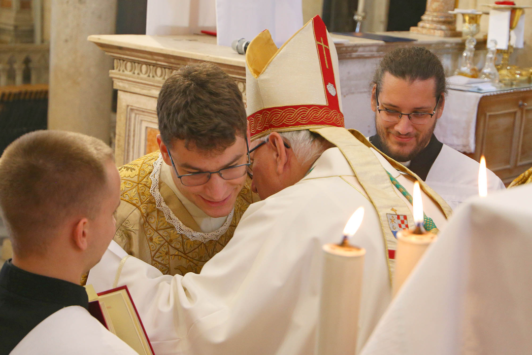 Robert Maretić postao novi đakon Šibenske biskupije