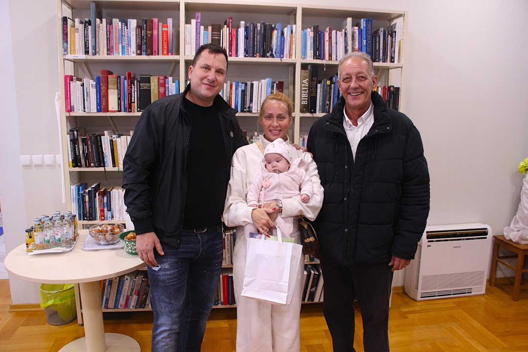 FOTO Zadnjih mjeseci u Vodicama rođeno 30 djece, njih i njihove roditelje primio je gradonačelnik