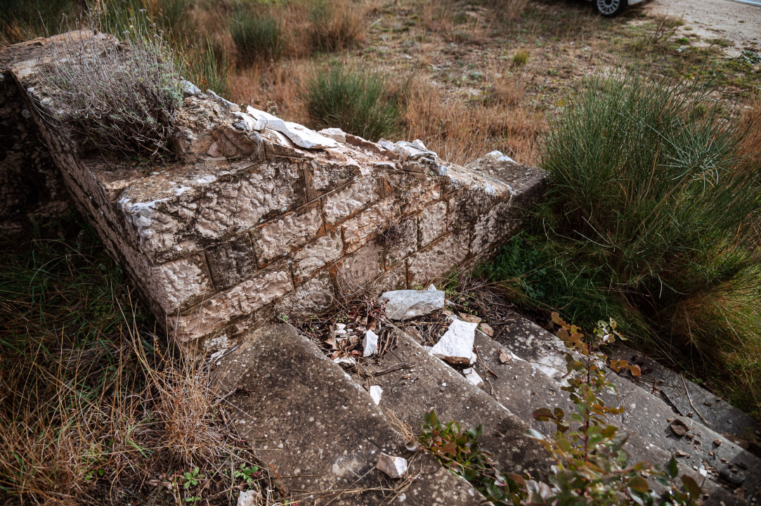 Nestao kamen s gusterne u Dubravi. Denis Škugor: 'Ovo nije sitnica, nego kulturni spomenik iz 1909. godine'