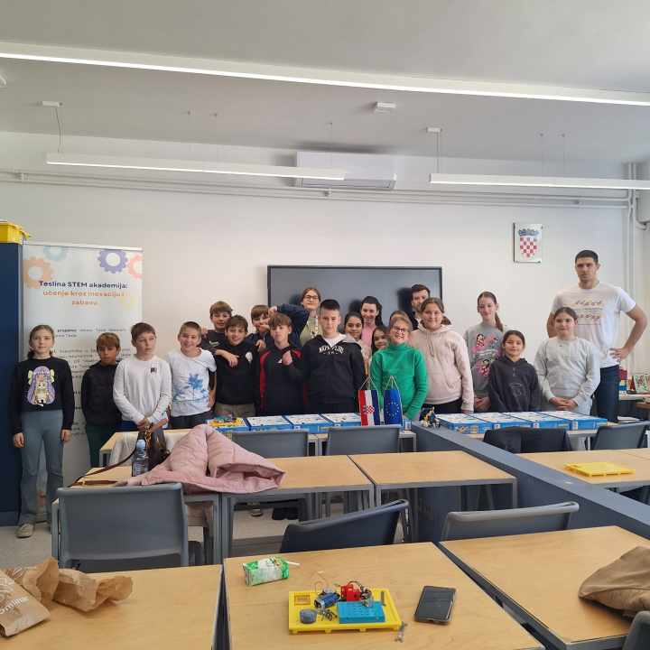 Teslina STEM akademija u OŠ Jurja Dalmatinca