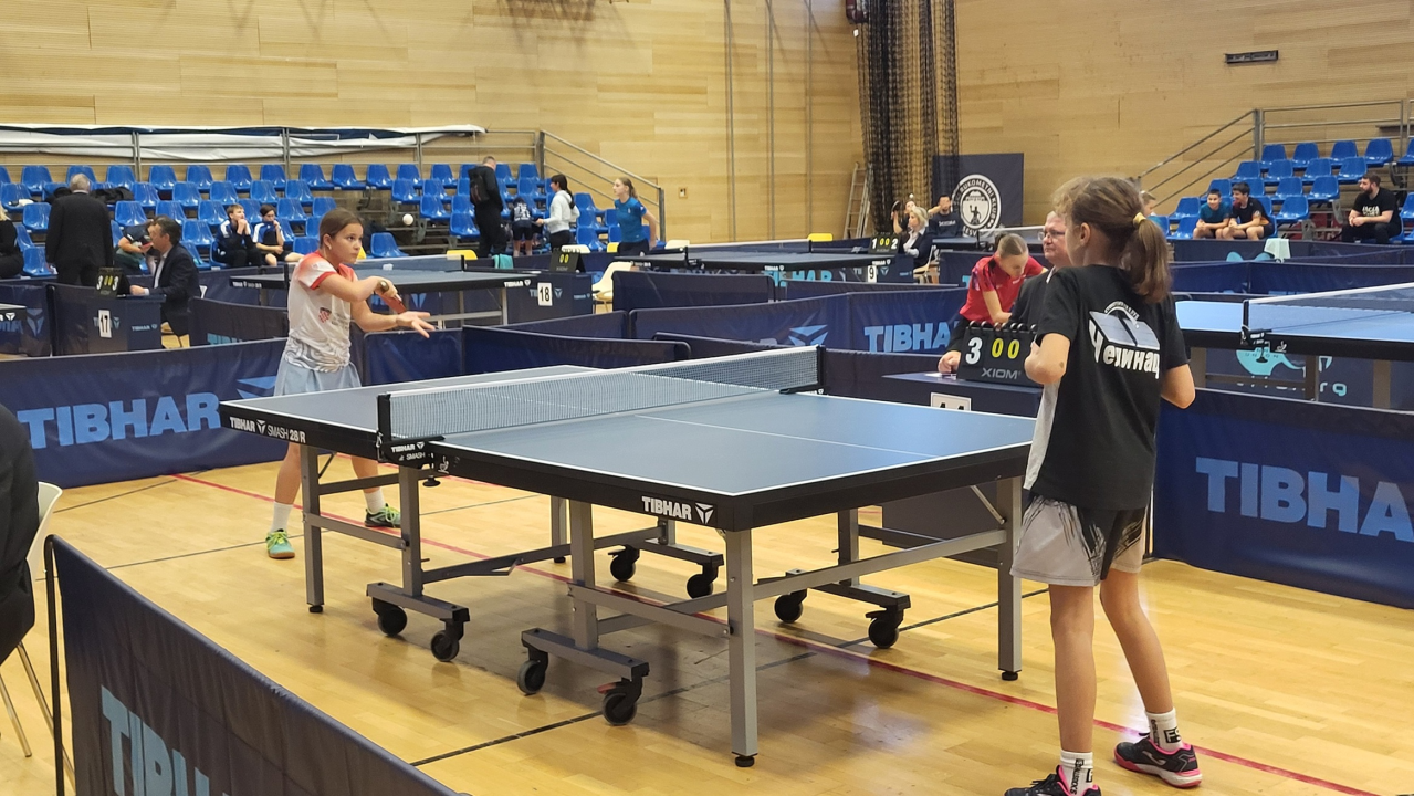 FOTO Stolnotenisačice Šibenika uspješne na kraju godine: tri medalje u Dubrovniku, četiri u Zagrebu