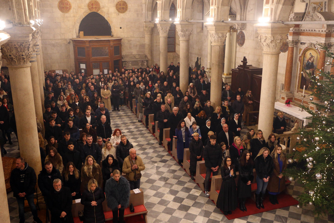 Polnoćka u katedrali