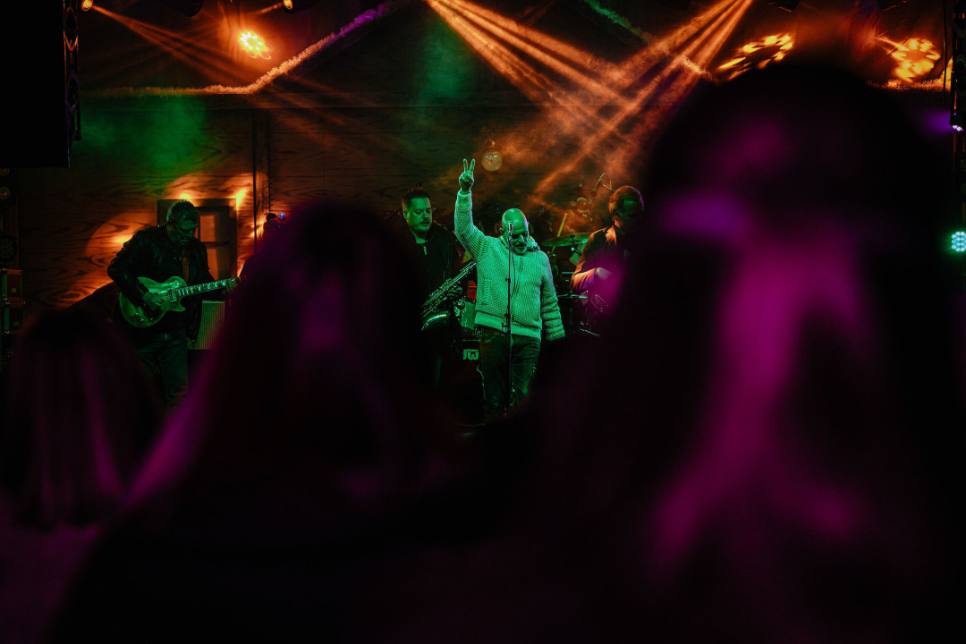 Dino Dvornik Tribute Band rasplesao publiku na šibenskoj Adventuri