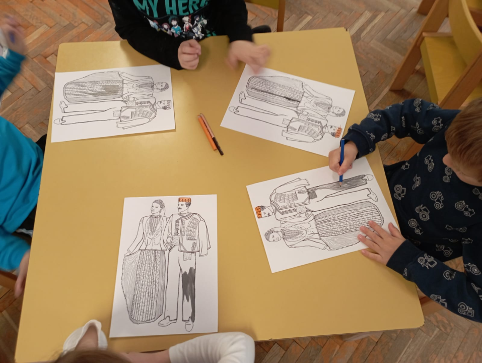 Didaktička Šibenska kapa mališane iz DV Maslina odvela na 'put u šibensku baštinu'