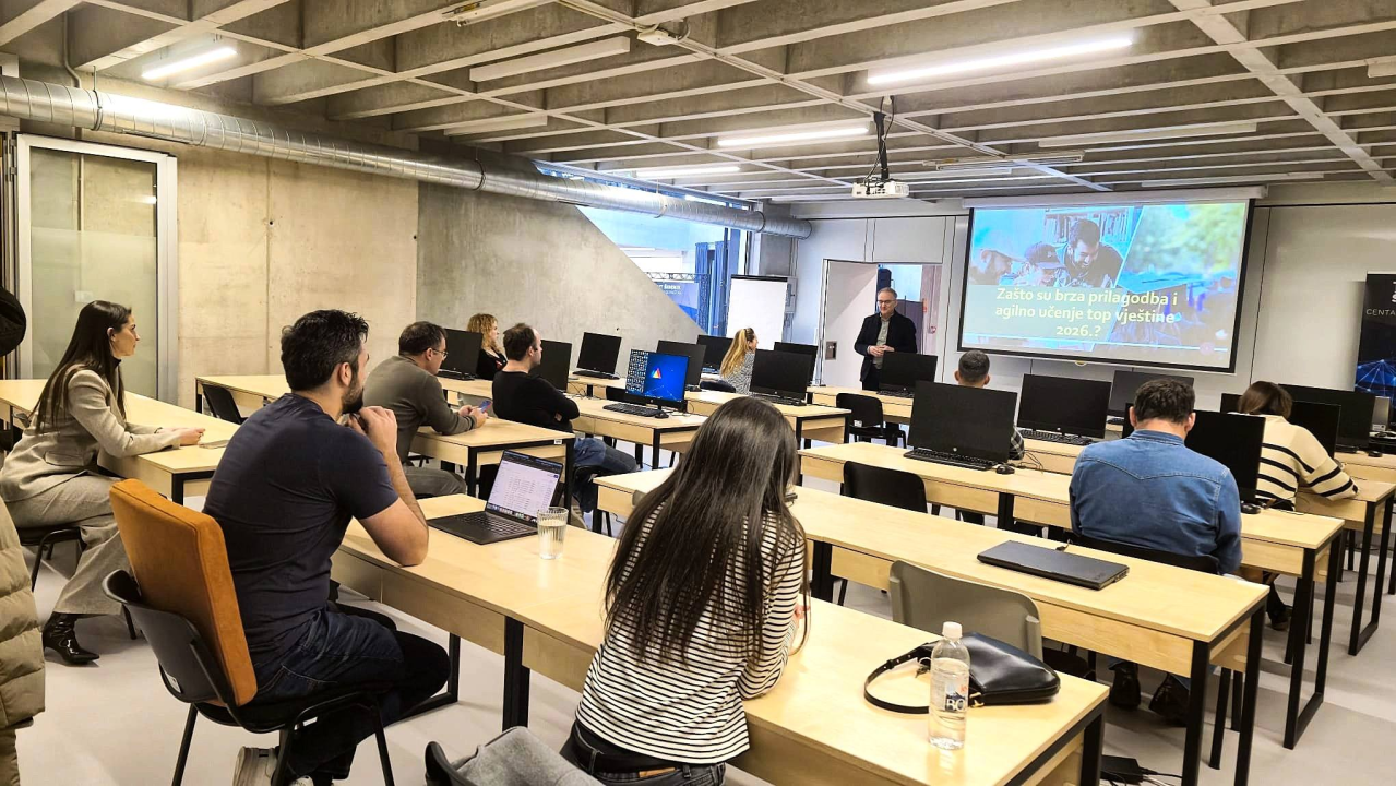 'Brza prilagodba i agilno učenje': Održana interaktivna edukacija u šibenskom Trokutu