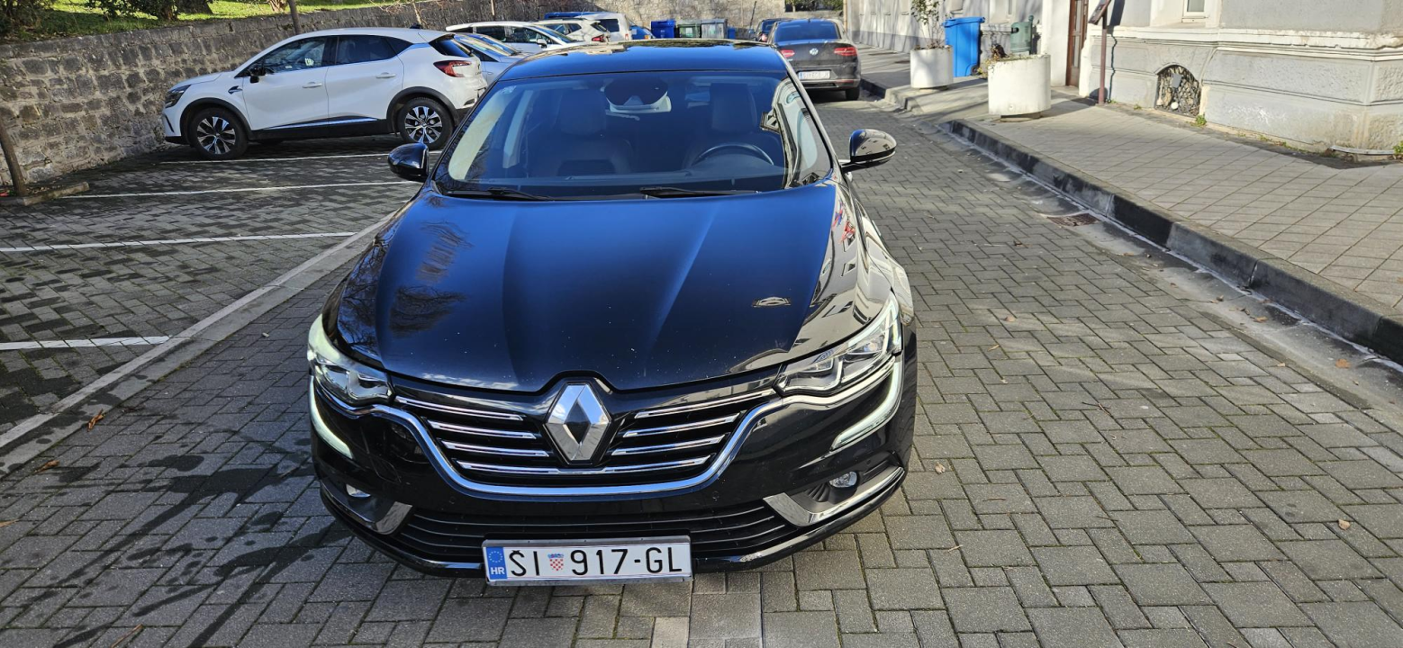 FOTO Službeni automobil prodaje i Grad Drniš, evo po kojoj cijeni