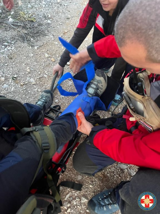 Vježba potrage šibenskih HGSS-ovaca na području Rokića, Šubićevca i Kamenara