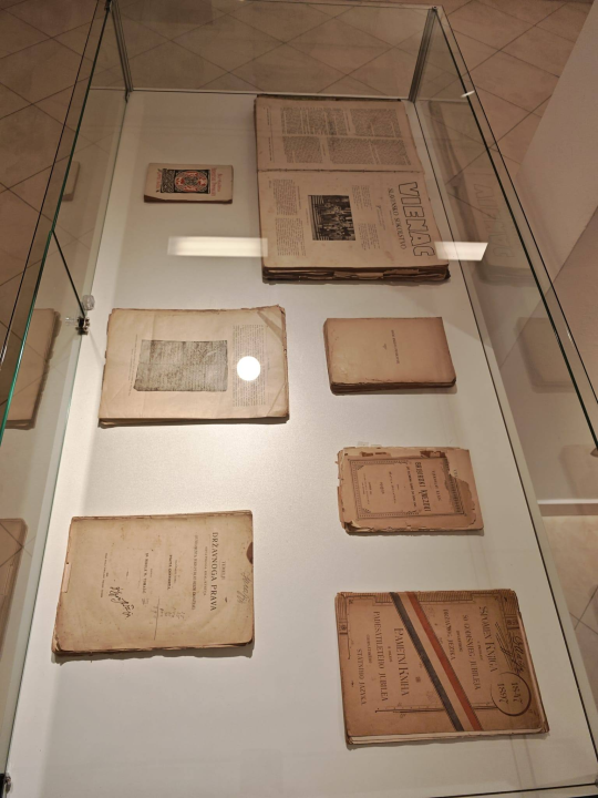 Izložba povodom obilježavanja 1000 obljetnice Hrvatskog kraljevstva u Drnišu