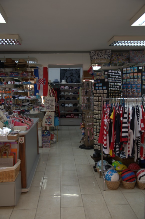 FOTO Idemo do grada: Četiri adrese za idealan shopping u srcu Šibenika