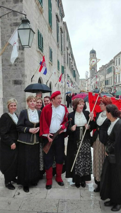 Šibenske Šuštine proslavile 20 godina čuvanja bogate folklorne baštine šibenskog kraja