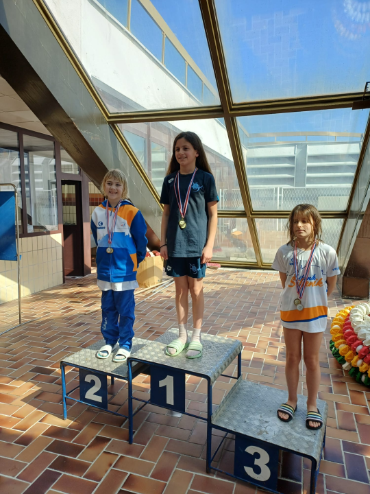 FOTO Plivačima Šibenika dva zlata, tri srebra i četiri bronce na Otvorenoj splitskoj ligi
