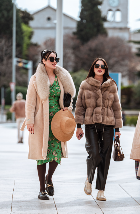 FOTO Šibenčanke prate trendove: Ovi komadi osvajaju gradske ulice