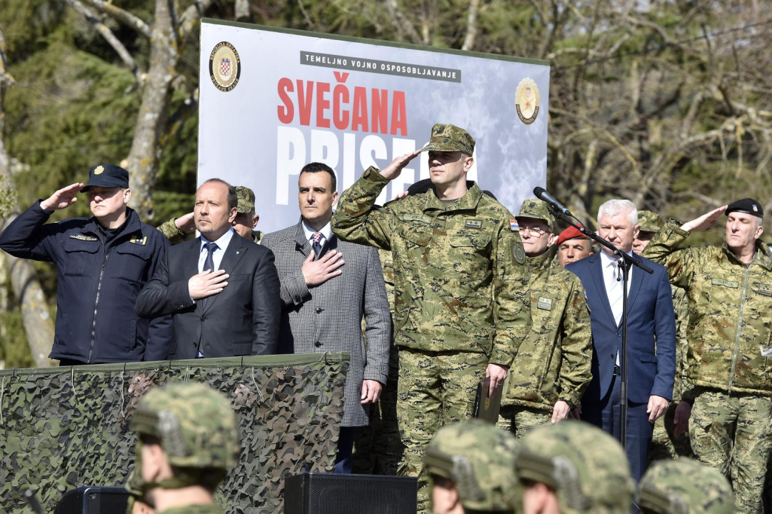 Prvi ročnici položili svečanu prisegu u Kninu