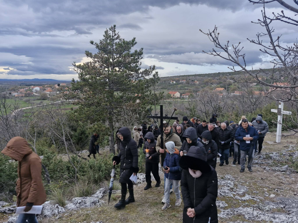 Križni put u Pokrovniku