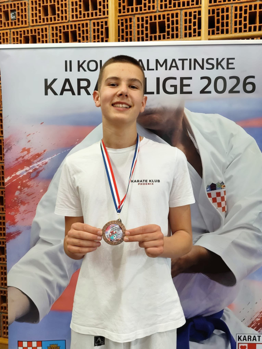FOTO Karatašima Phoenixa 13 medalja u Dalmatinskoj ligi