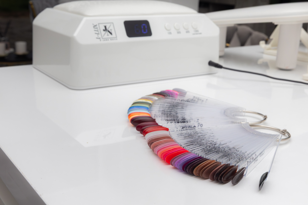 FOTO Zablistajte od glave do pete u Studiju Holy na Meterizama!